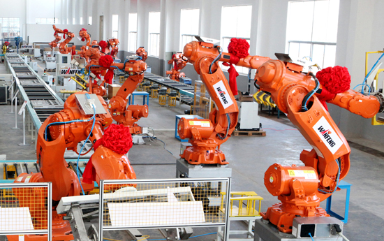 長春省省長李強調研mg4377娛樂電子遊戲網站智能裝備園