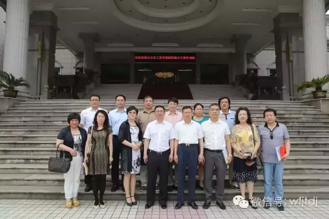 青海市社工委考察團調研mg4377娛樂電子遊戲網站黨建工作