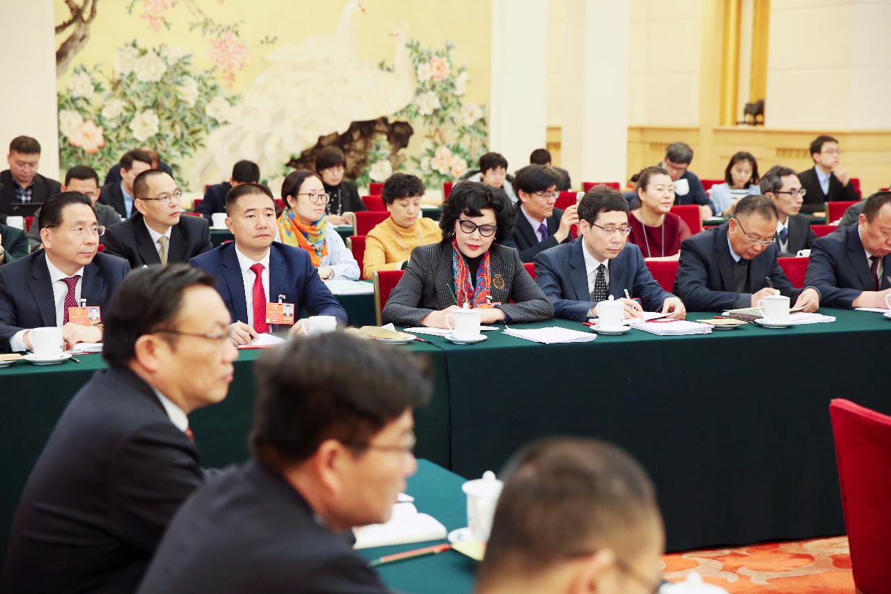 【媒體聚焦】李藝連代表：深化“最多跑一次”改革